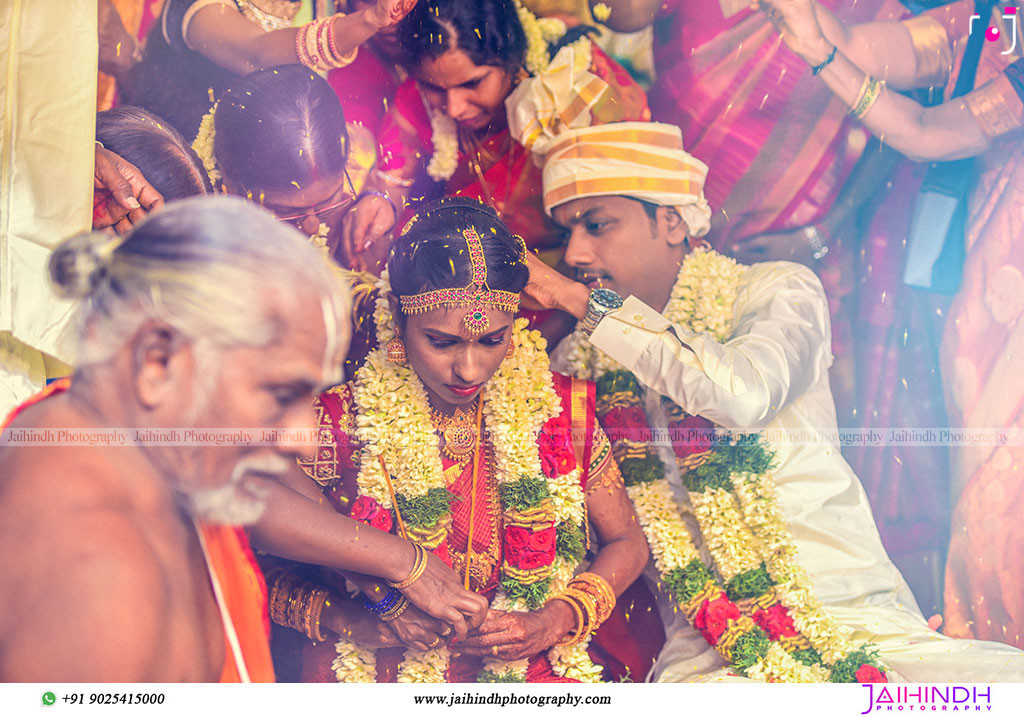 Candid Wedding Photography In Kanchipuram 56