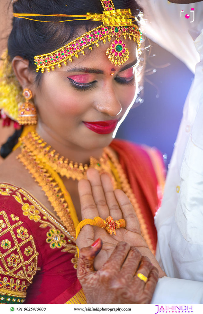Candid Wedding Photography In Kanchipuram 79
