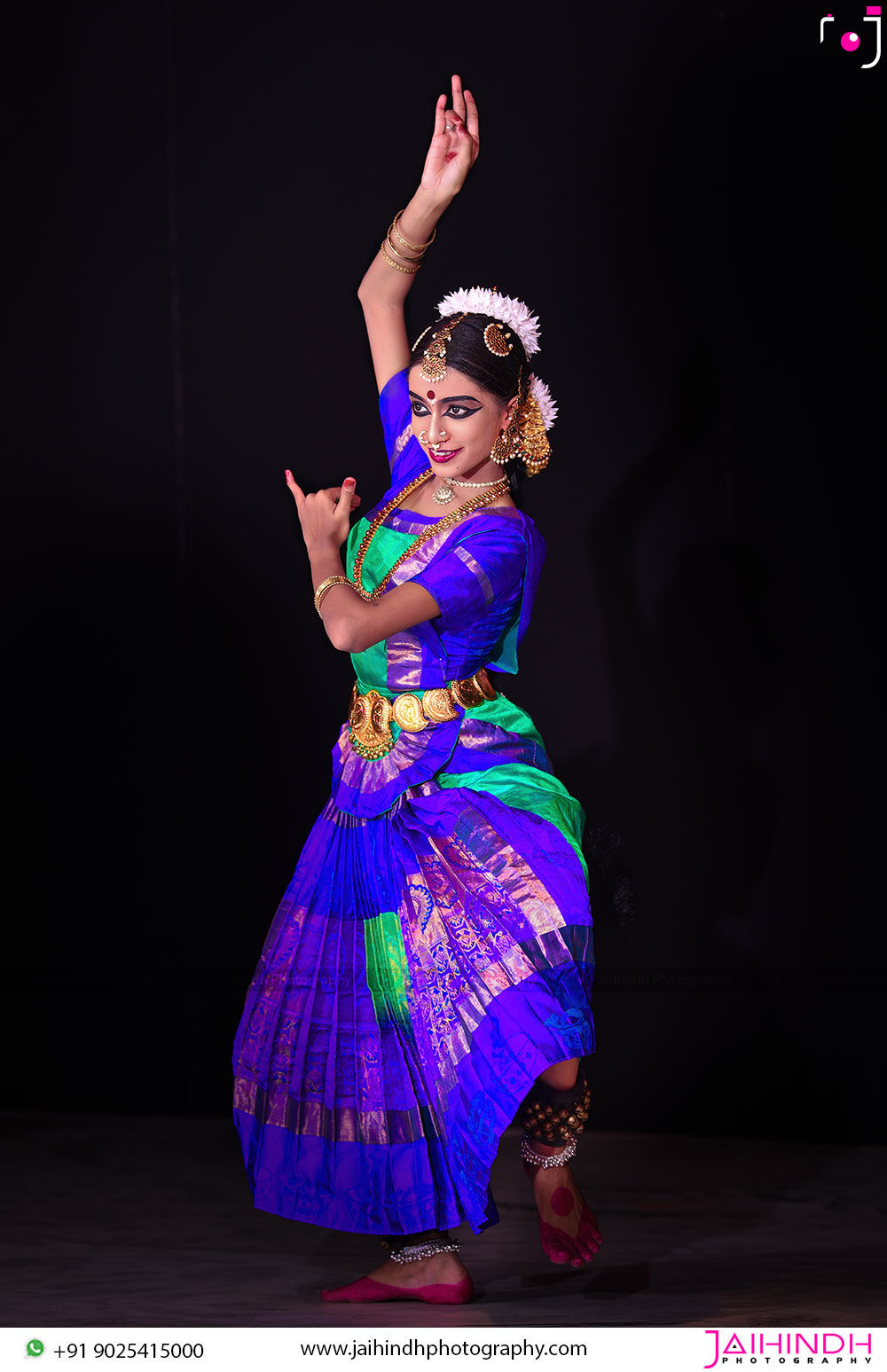 Bharatanatyam Dance | Bharatanatyam Arangetram | Wedding Photography in ...